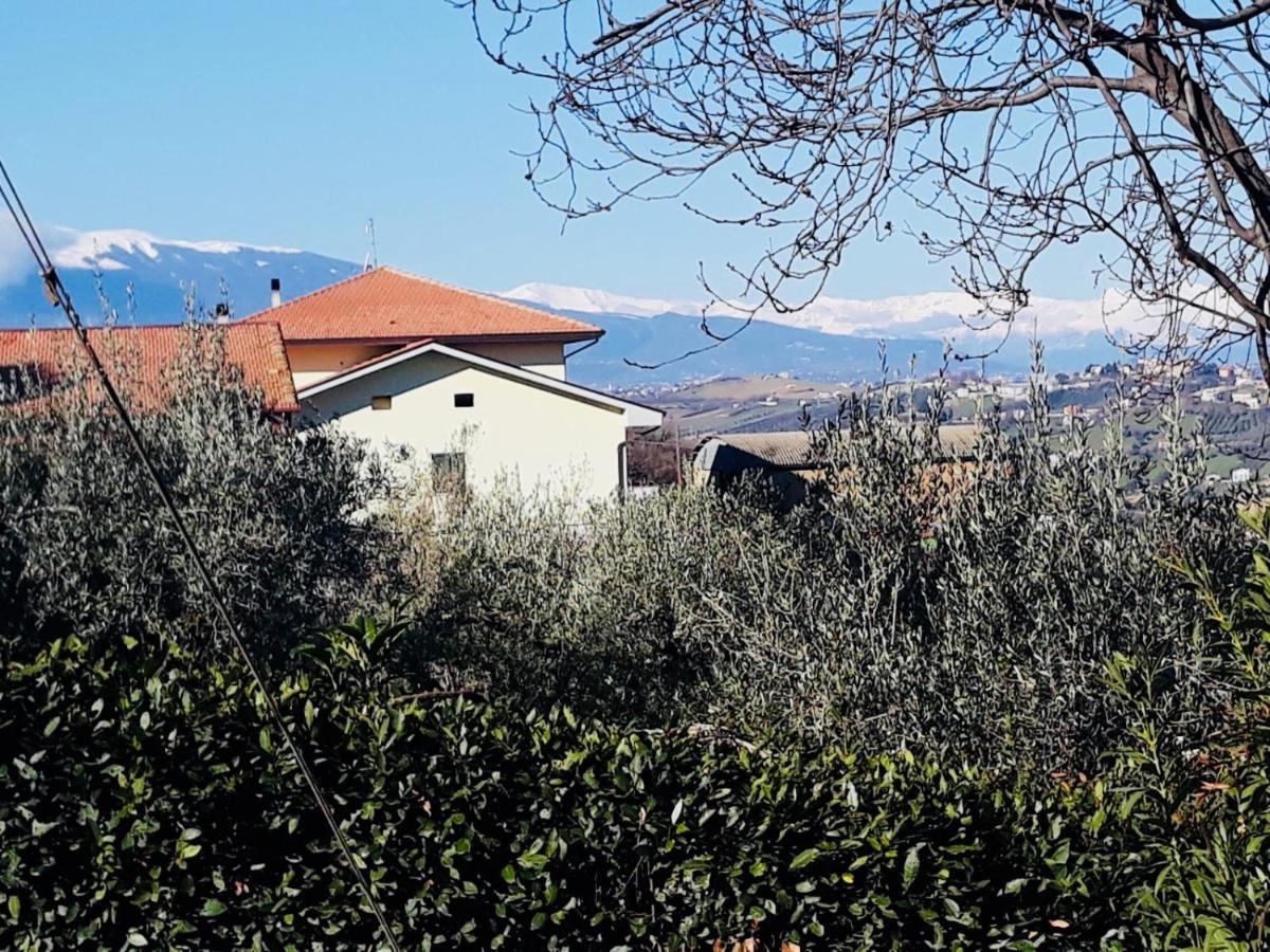 Ellebi B&B Montone  Екстер'єр фото