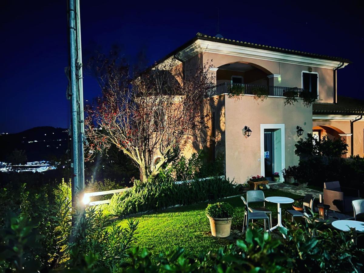 Ellebi B&B Montone  Екстер'єр фото